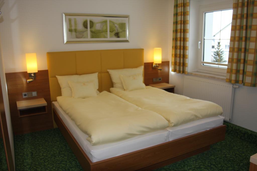 Hotel Sonnenhof Timelkam Buitenkant foto