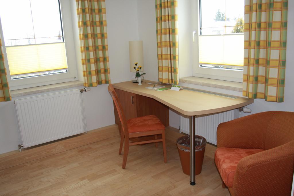 Hotel Sonnenhof Timelkam Buitenkant foto