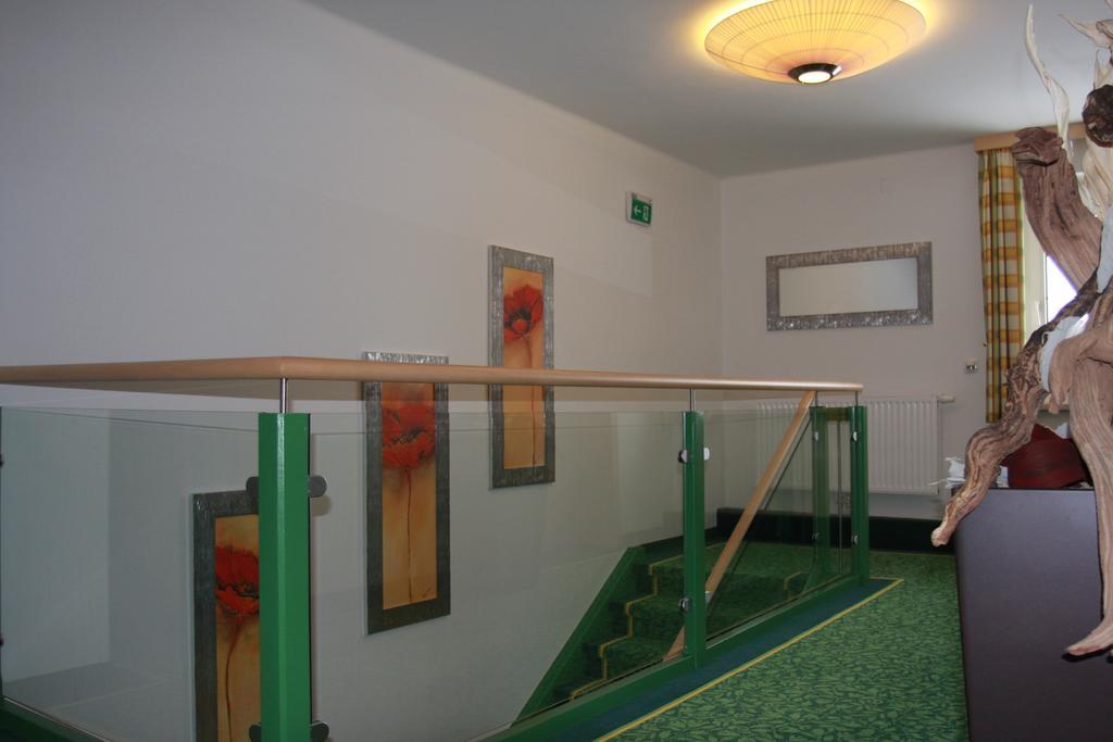 Hotel Sonnenhof Timelkam Buitenkant foto