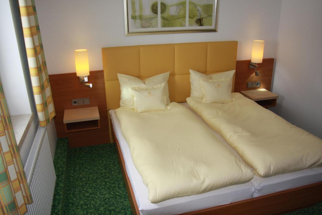 Hotel Sonnenhof Timelkam Buitenkant foto